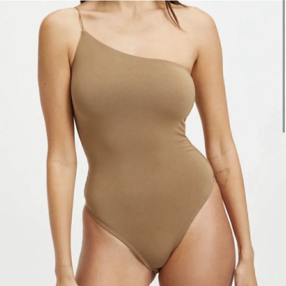 Good American One Shoulder Bodysuit Pecan Sz 0